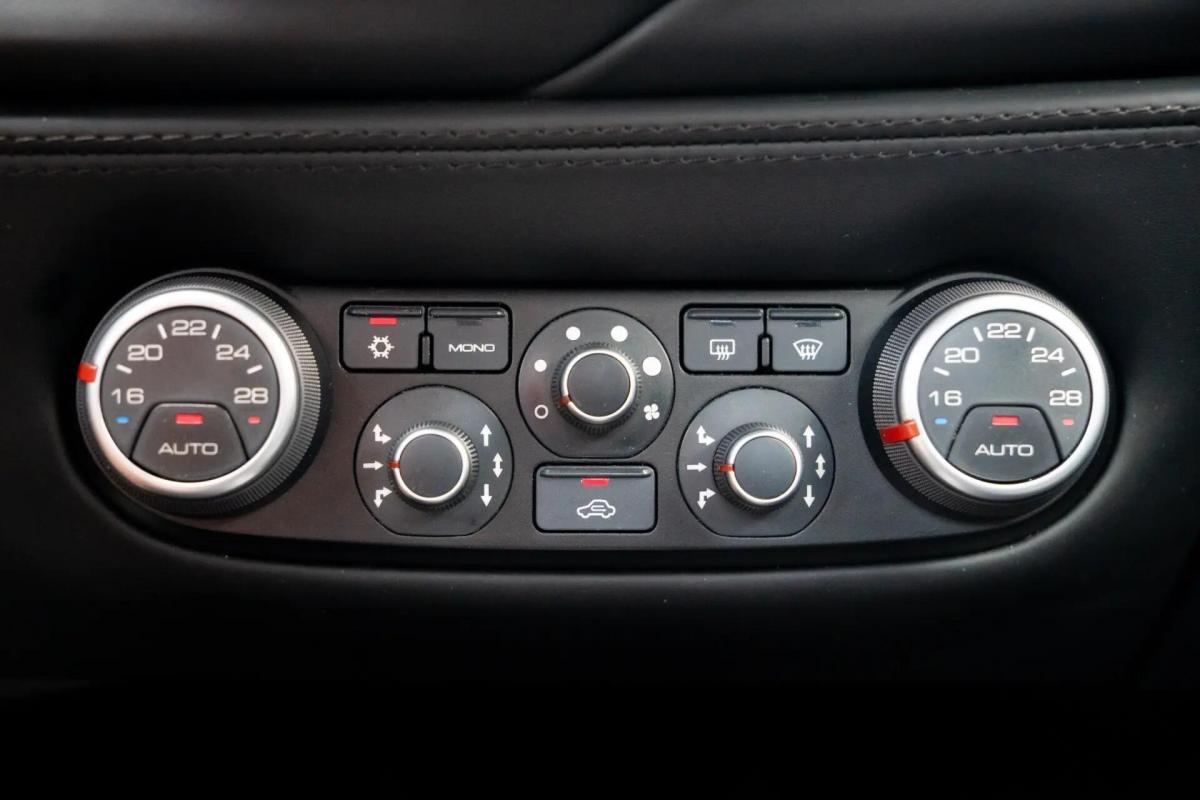 ferrari-488-2017-gasolina-3902cc