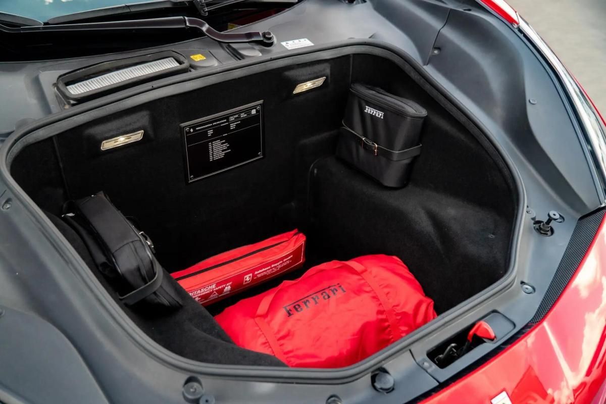 ferrari-488-2017-gasolina-3902cc