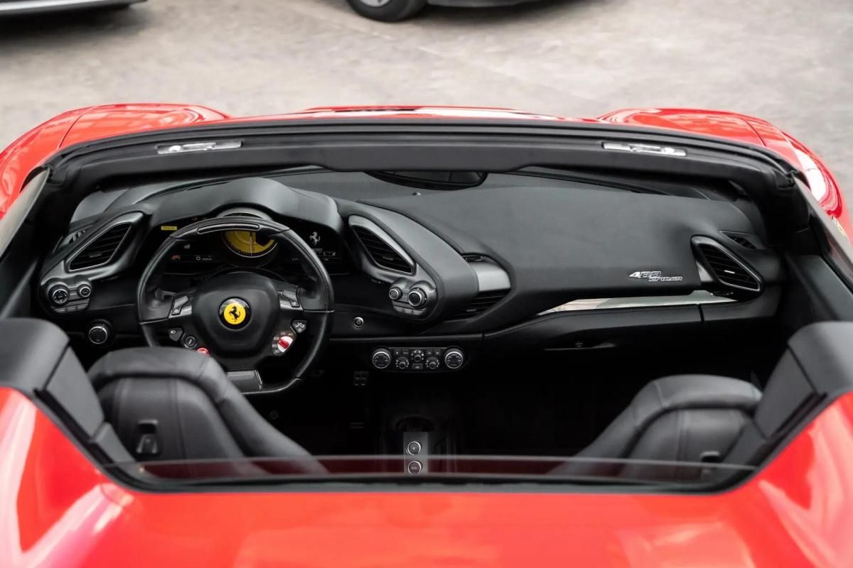 ferrari-488-2017-gasolina-3902cc