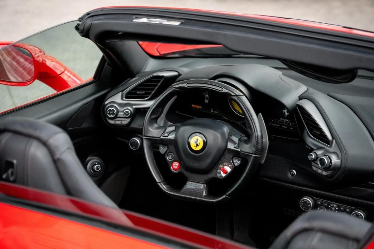ferrari-488-2017-gasolina-3902cc