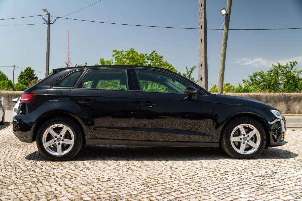 audi-a3-sportback-2019-diesel-1598cc