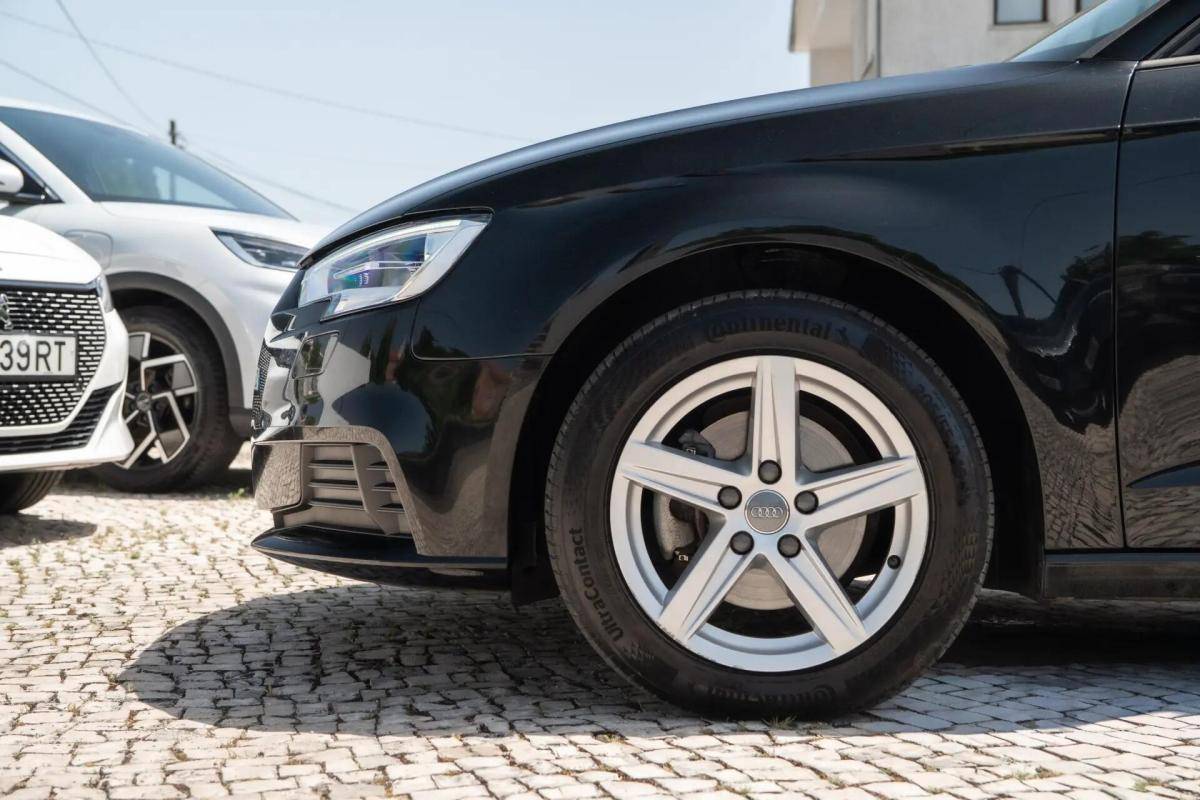 audi-a3-sportback-2019-diesel-1598cc