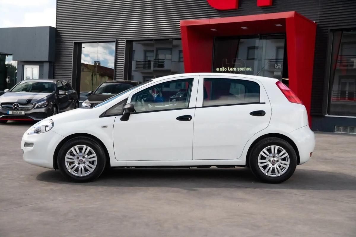 fiat-punto-2018-diesel-1248cc