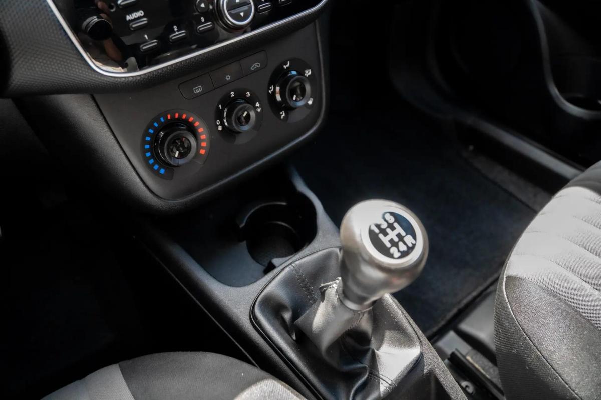 fiat-punto-2018-diesel-1248cc