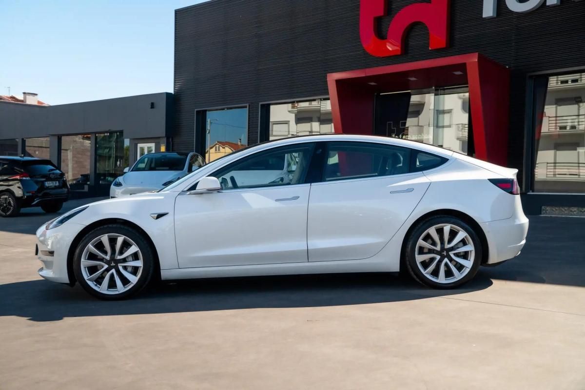 tesla-model-3-2019-eletrico-0cc