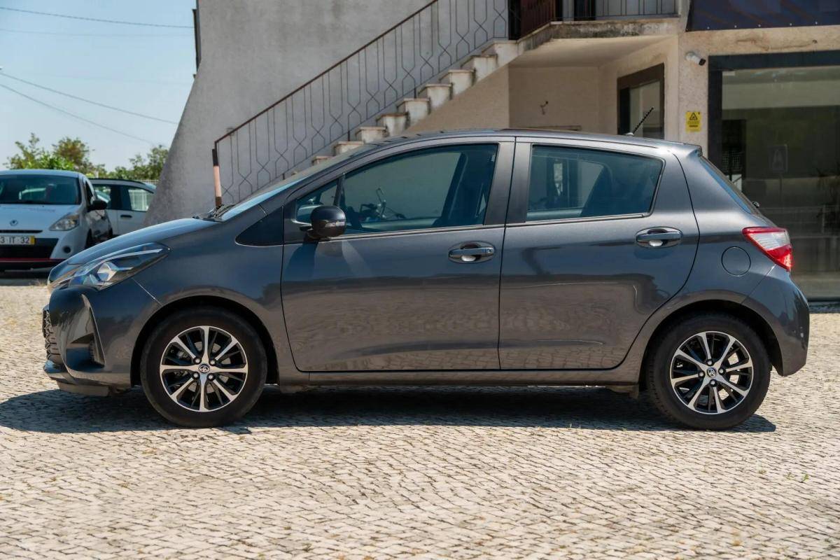 toyota-yaris-2020-gasolina-998cc