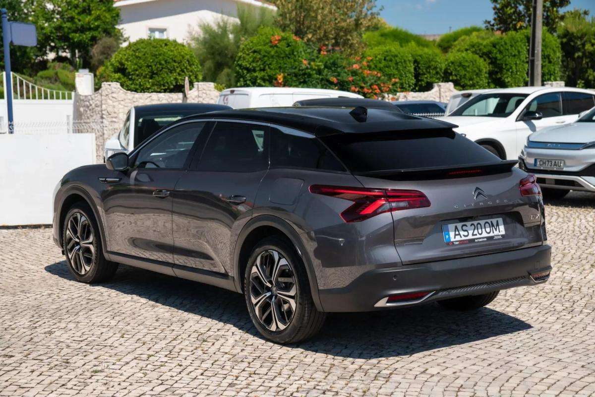 citroen-c5-x-2022-hibrido-a-gasolina-1598cc