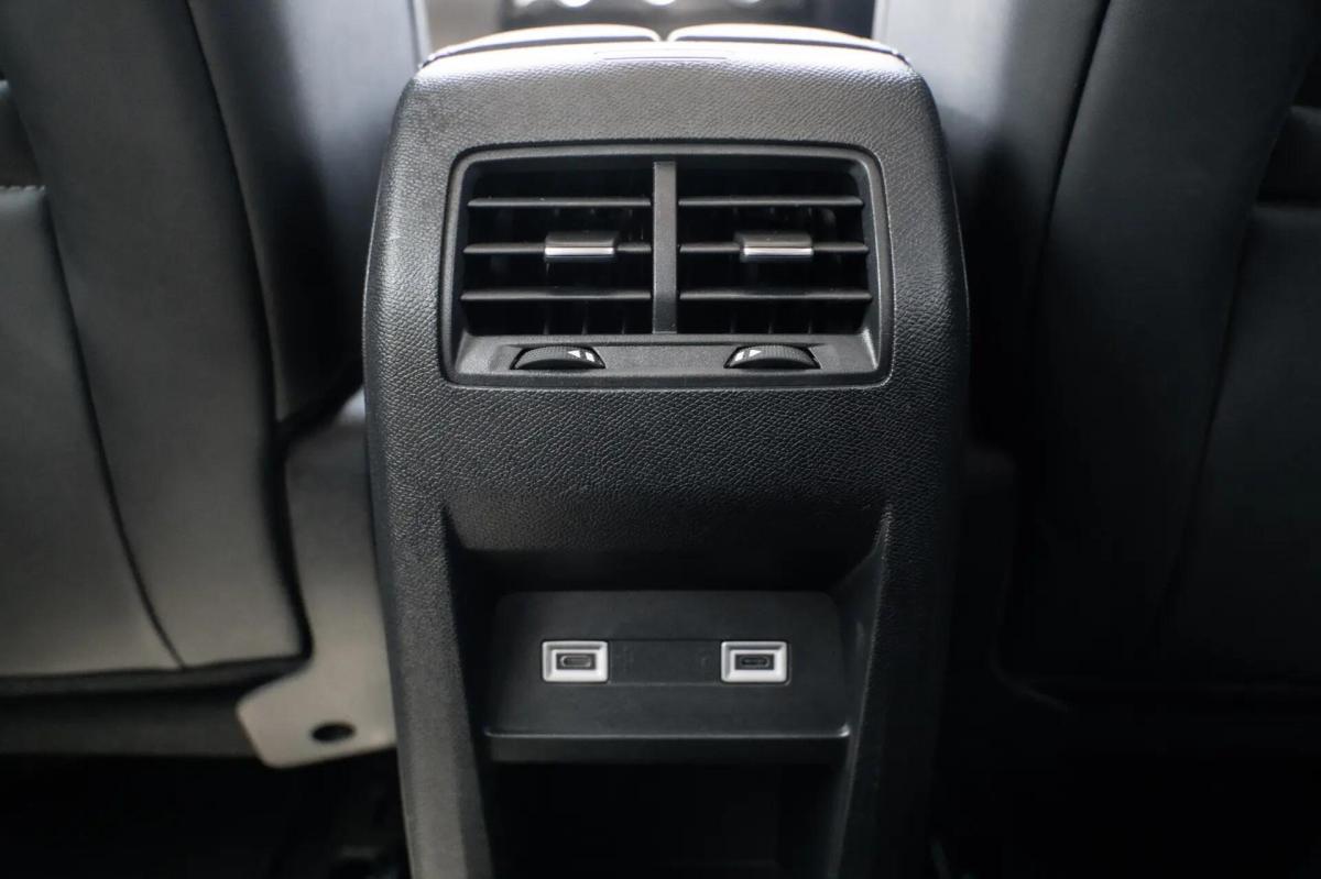 citroen-c5-x-2022-hibrido-a-gasolina-1598cc