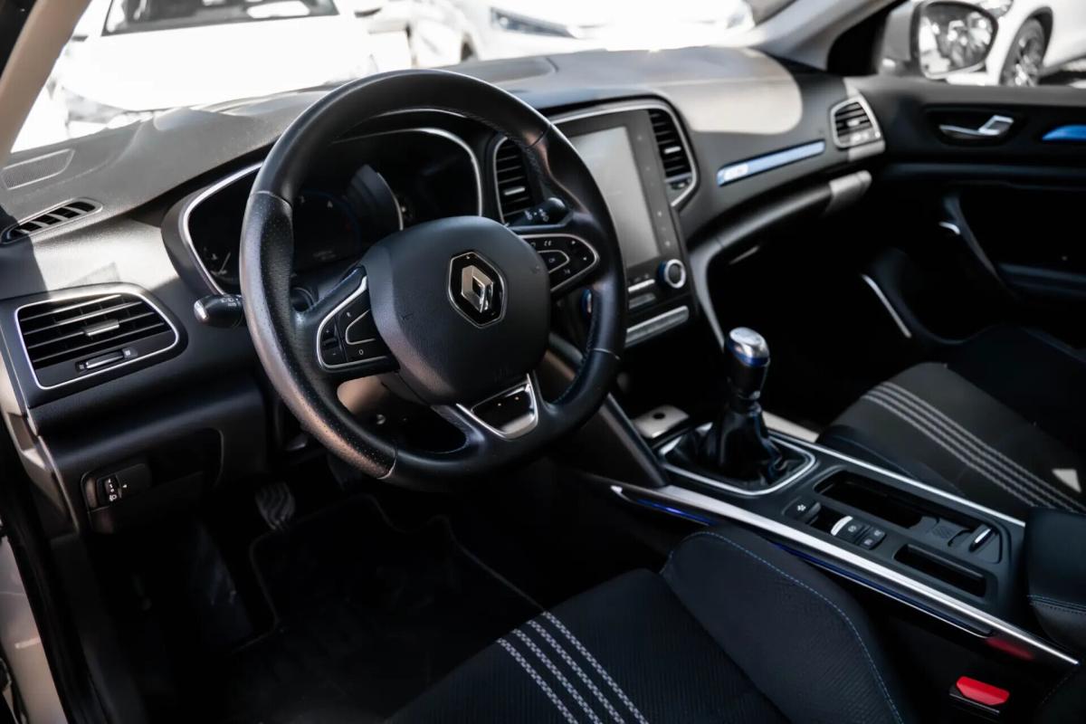 renault-megane-2016-diesel-1598cc