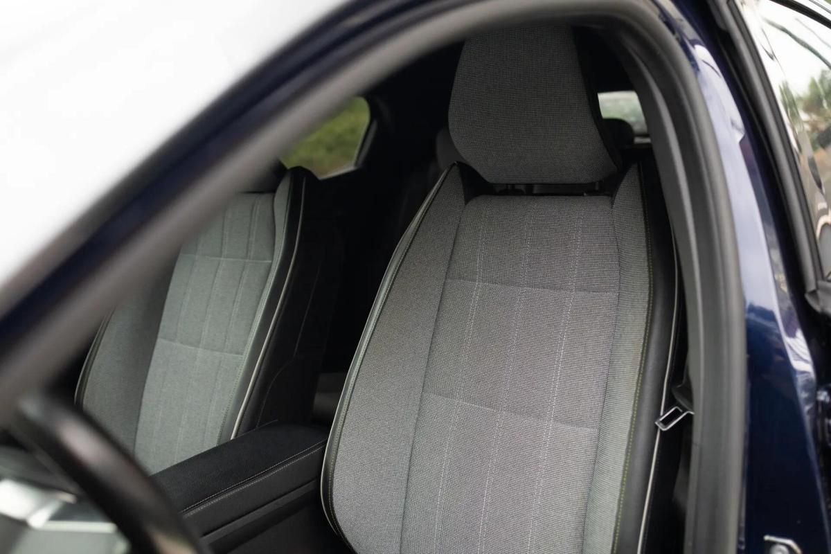 renault-megane-e-tech-2023-eletrico-0cc