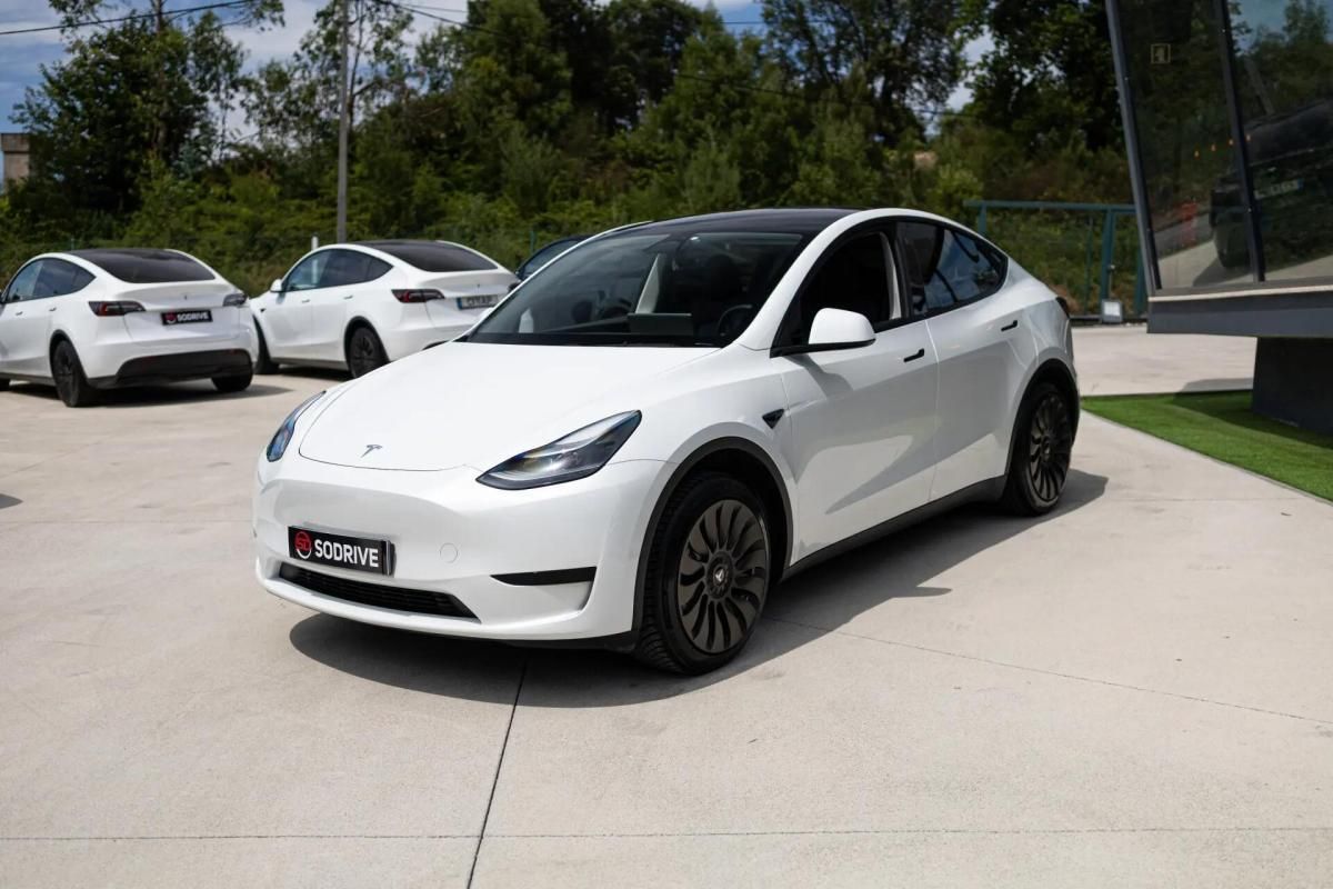 tesla-model-y-2021-eletrico-0cc