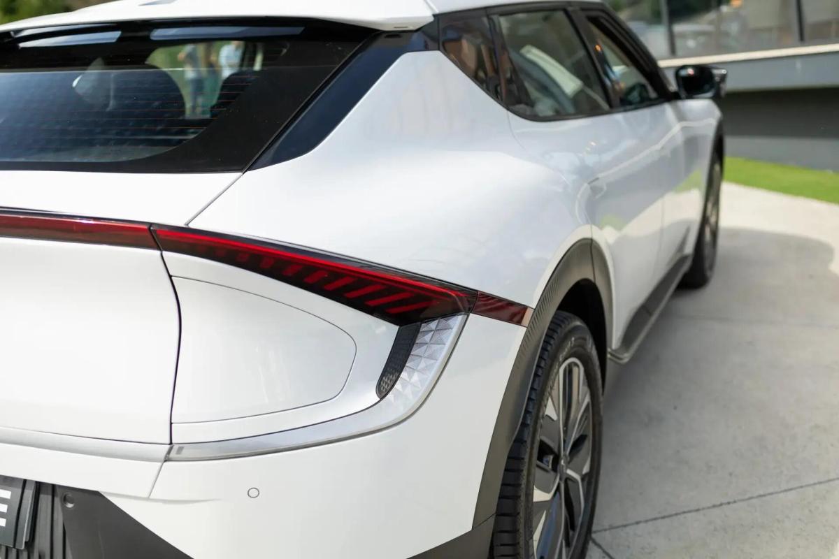 kia-ev6-2022-eletrico-0cc