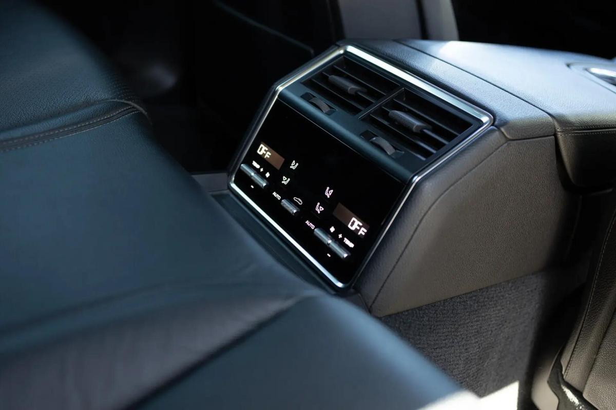 porsche-panamera-sport-turismo-2021-hibrido-a-gasolina-2894cc