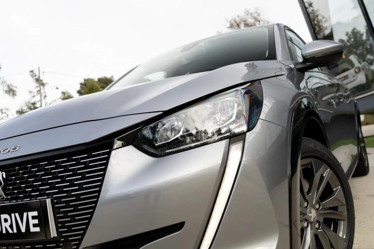 peugeot-e-208-2020-eletrico-0cc