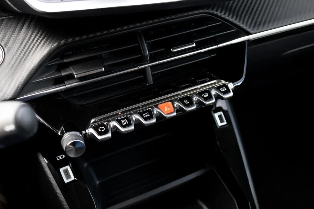 peugeot-e-208-2020-eletrico-0cc