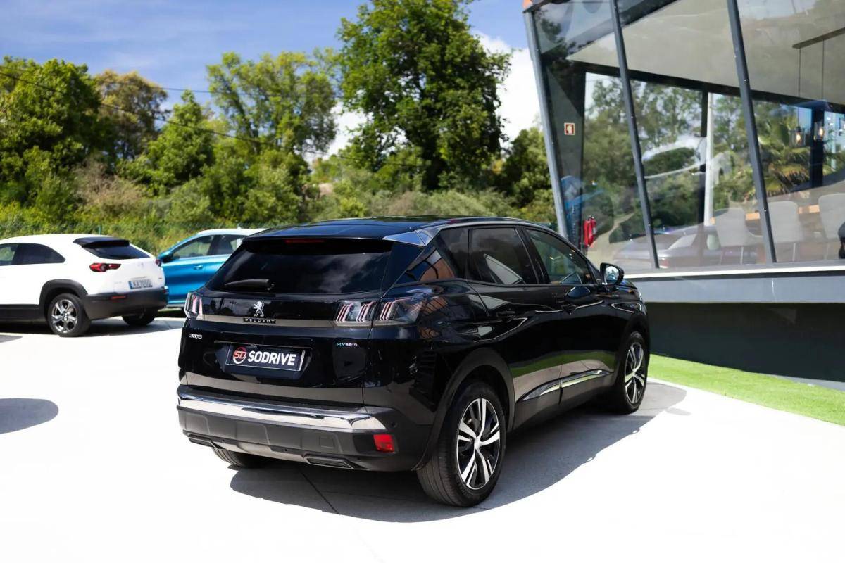peugeot-3008-2023-hibrido-a-gasolina-1598cc