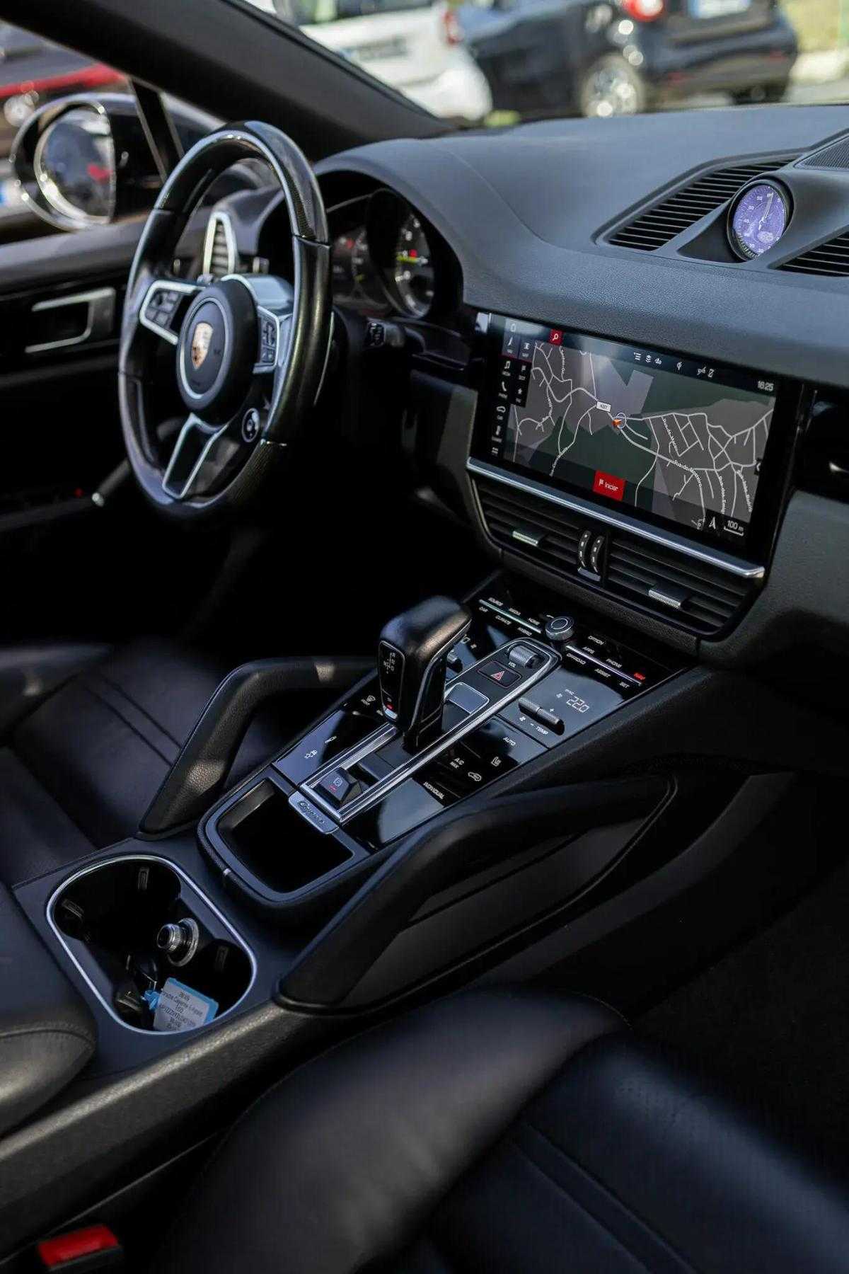 porsche-cayenne-2019-hibrido-a-gasolina-2995cc