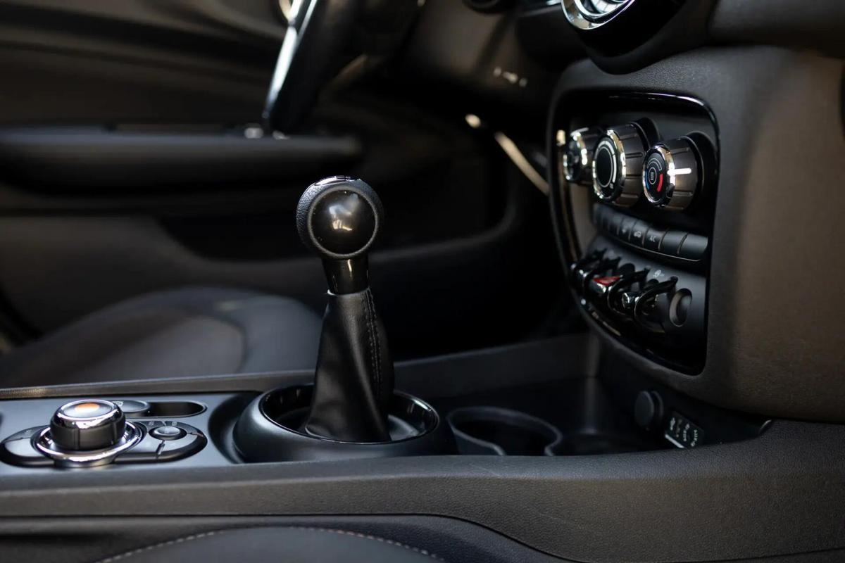mini-clubman-2016-diesel-1496cc