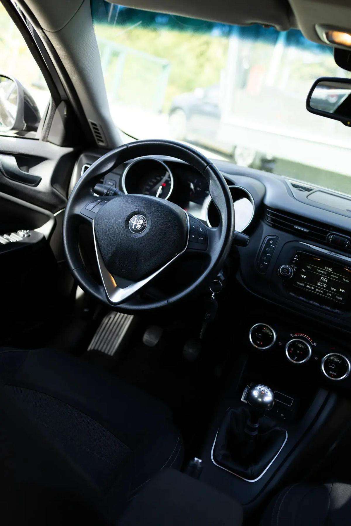 alfa-romeo-giulietta-2016-diesel-1598cc