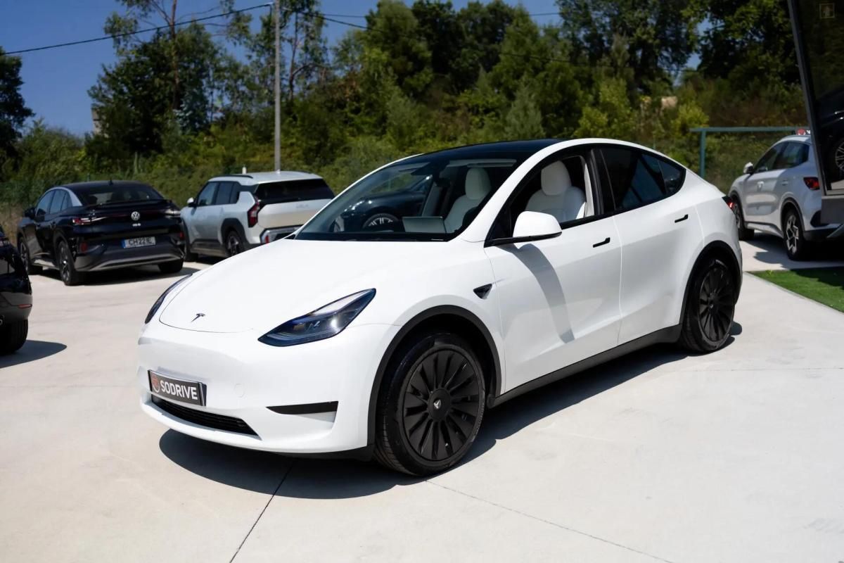 tesla-model-y-2023-eletrico-0cc