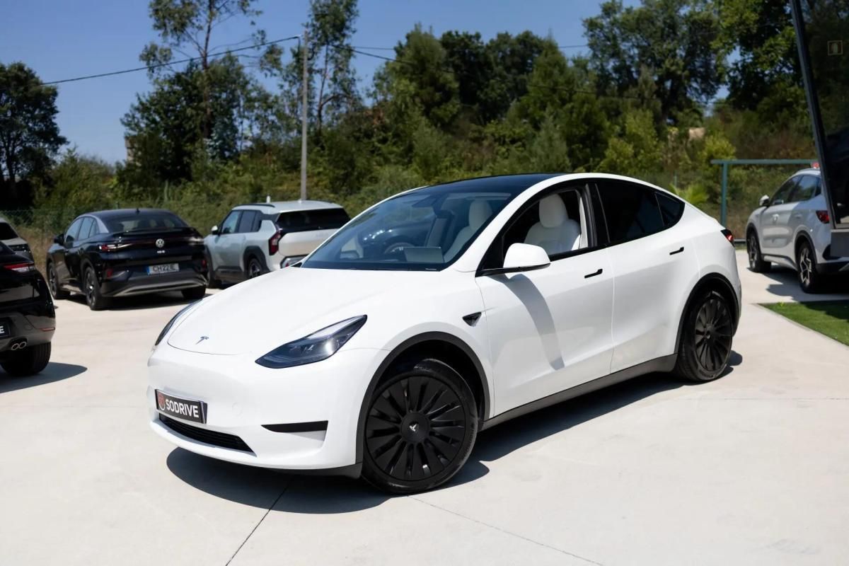 tesla-model-y-2023-eletrico-0cc