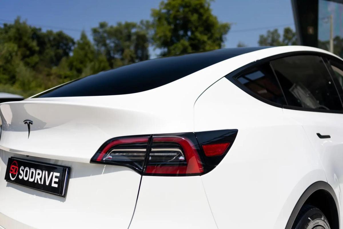 tesla-model-y-2023-eletrico-0cc