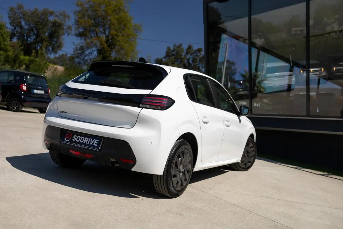 peugeot-208-2024-gasolina-1199cc