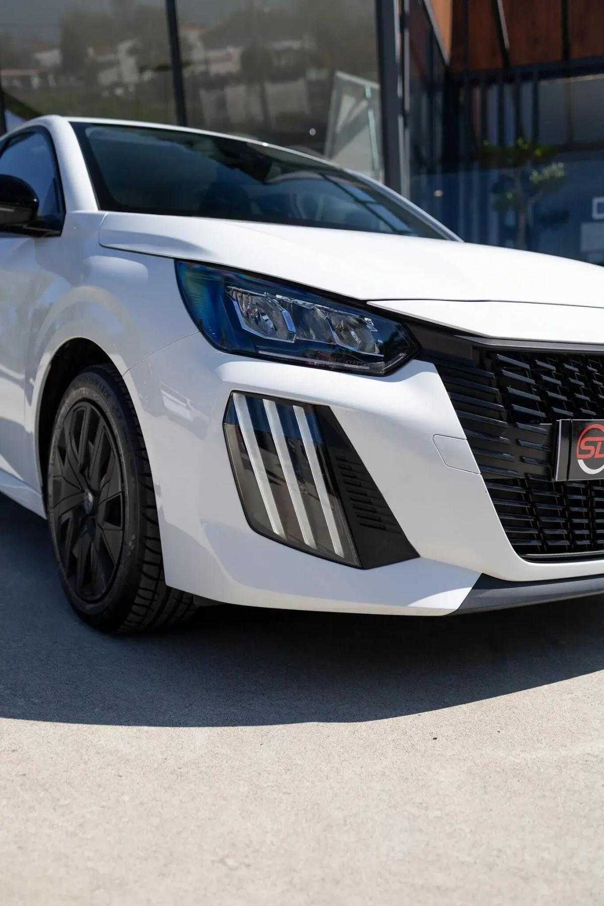 peugeot-208-2024-gasolina-1199cc