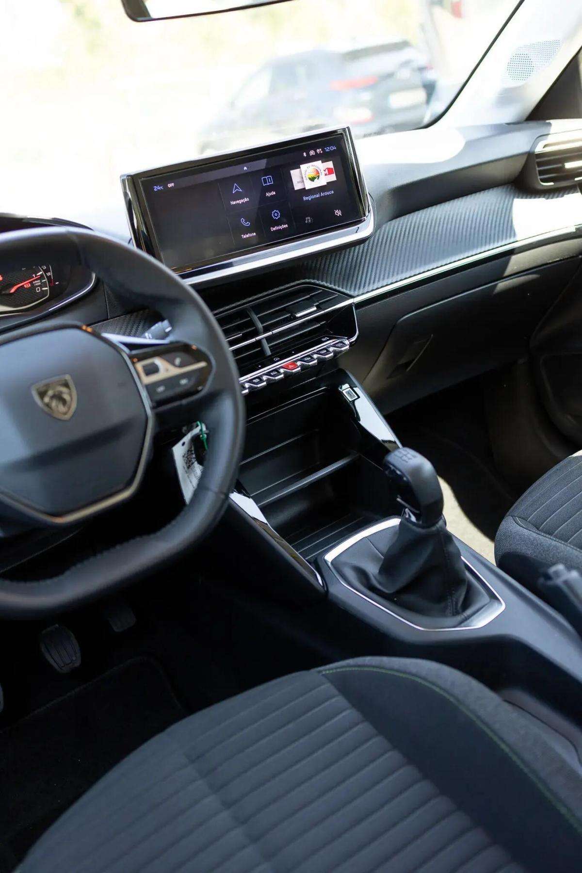 peugeot-208-2024-gasolina-1199cc