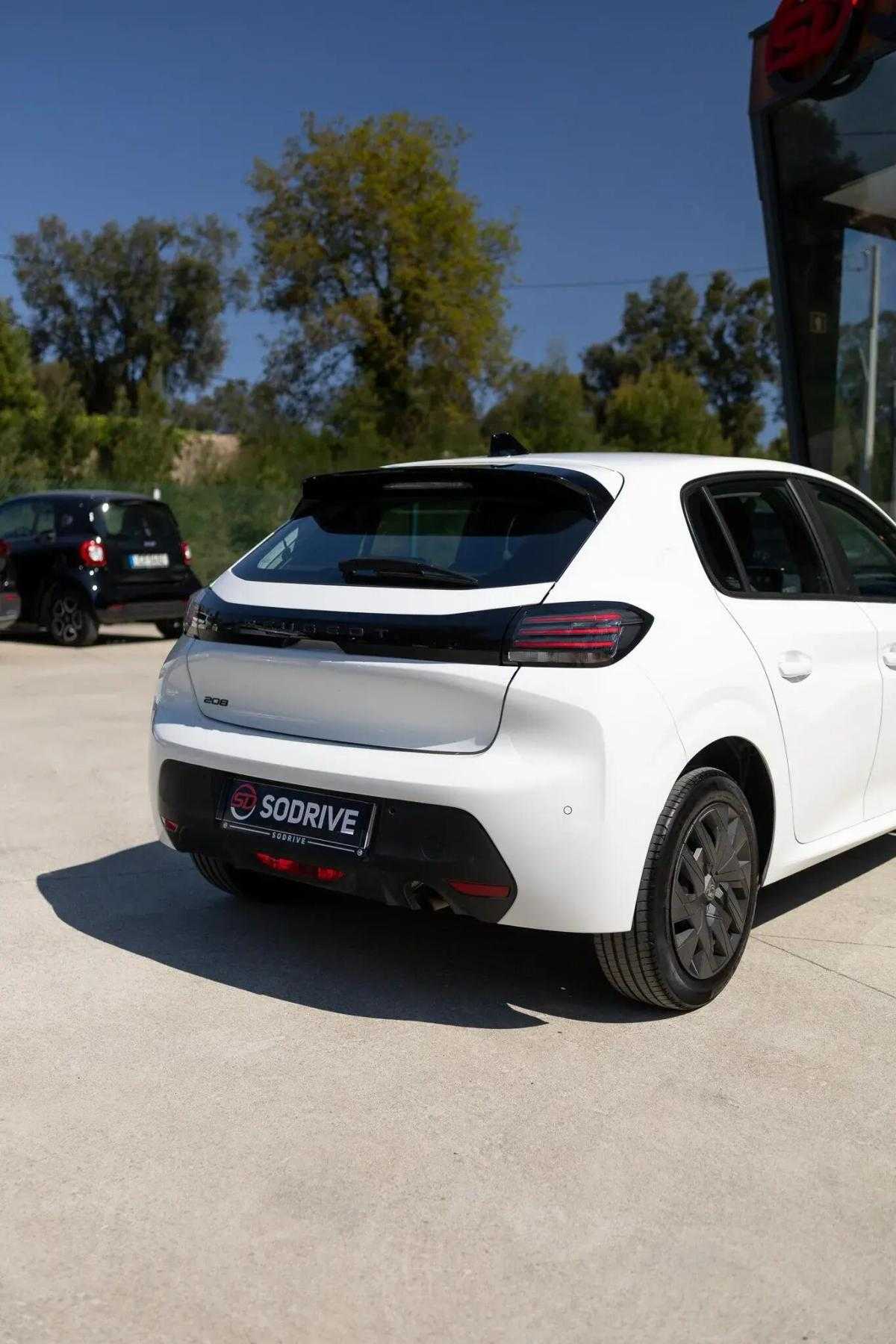 peugeot-208-2024-gasolina-1199cc