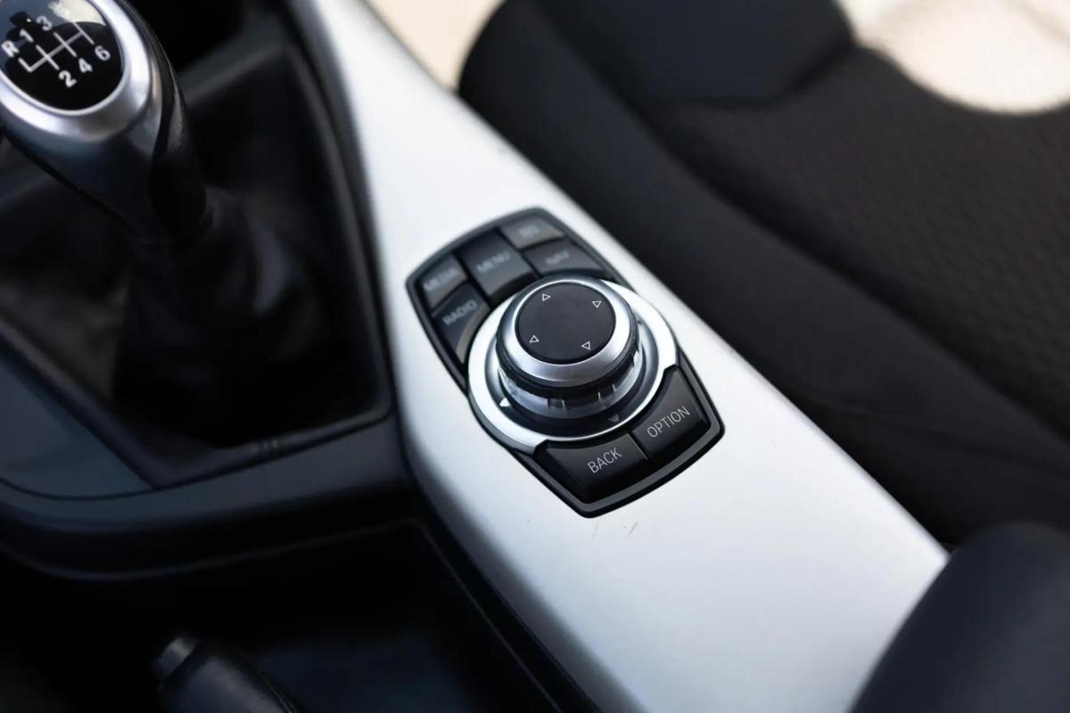 bmw-serie-1-2016-diesel-1496cc