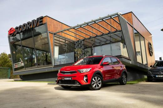 kia-stonic-2023-gasolina-1197cc
