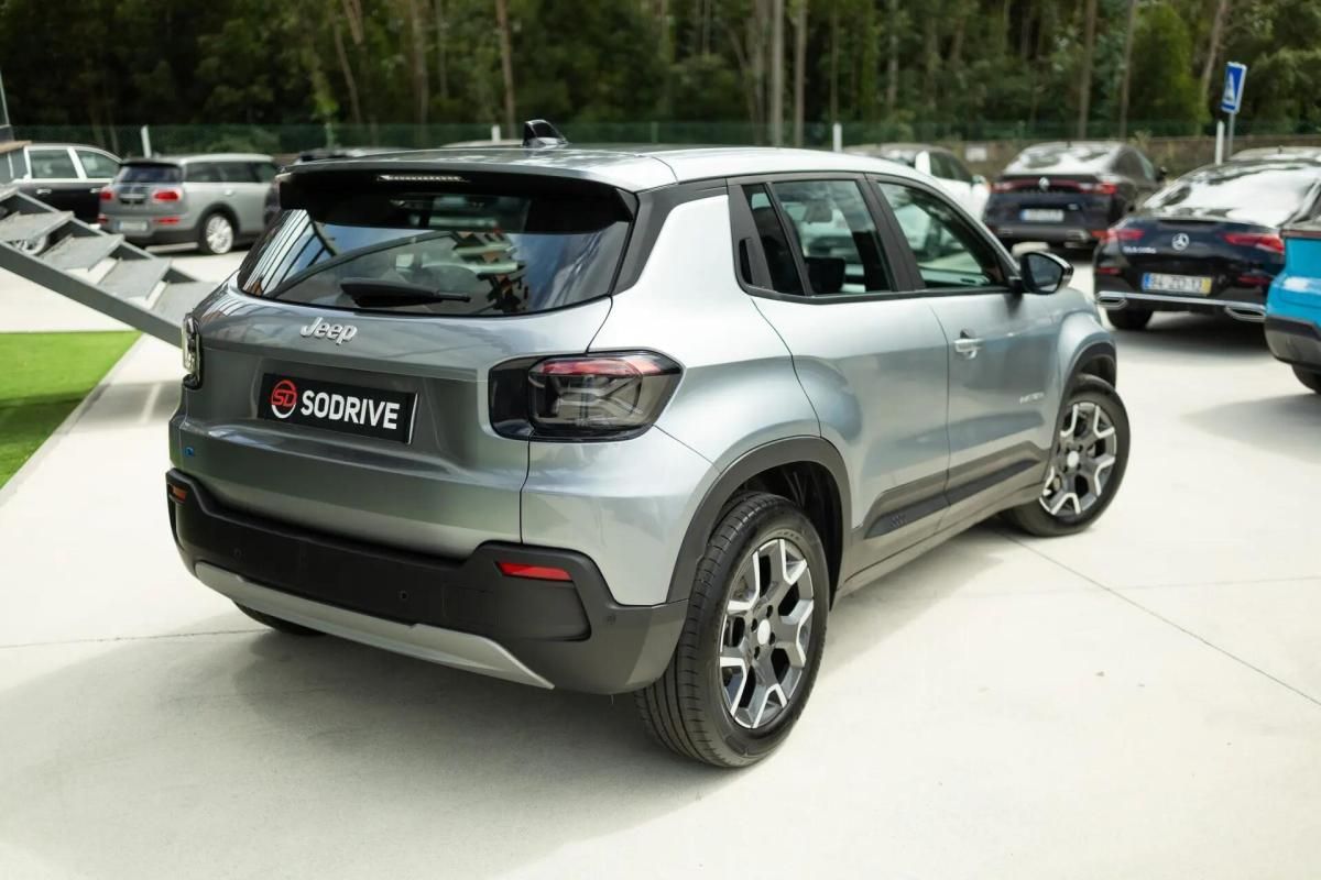 jeep-avenger-2024-eletrico-0cc