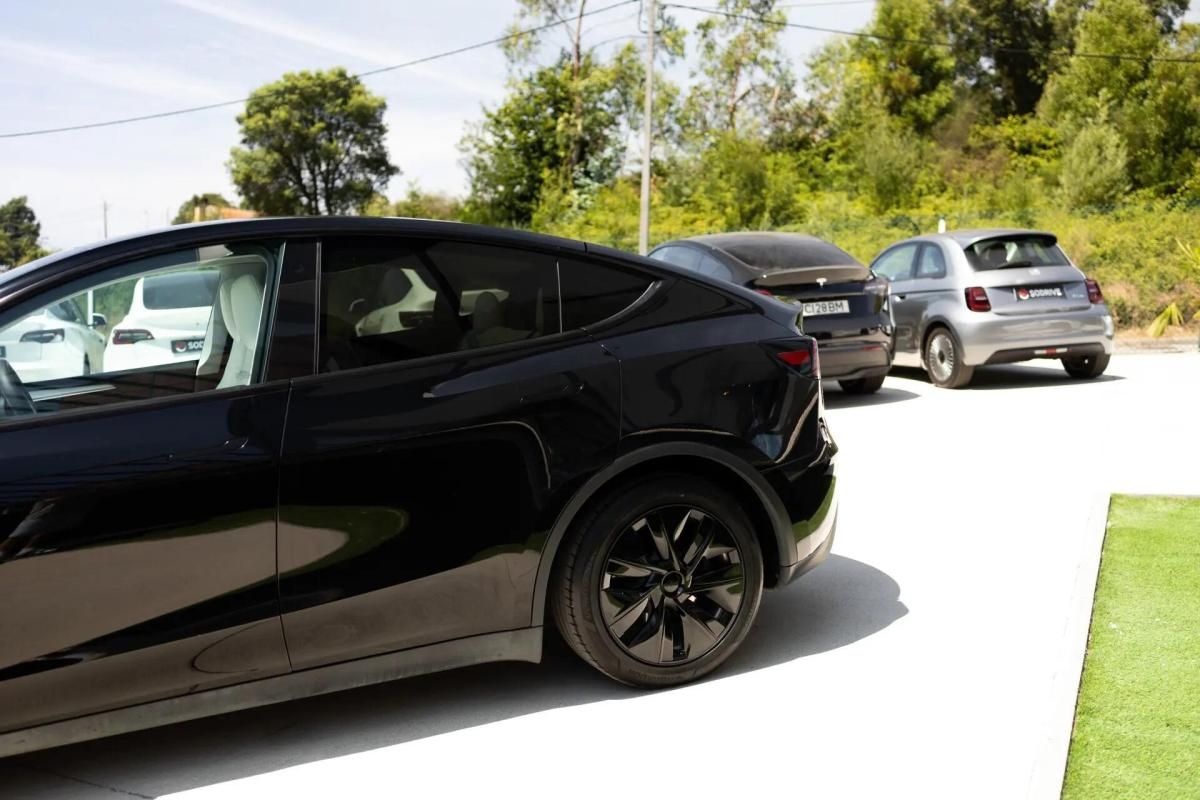 tesla-model-y-2023-eletrico-0cc