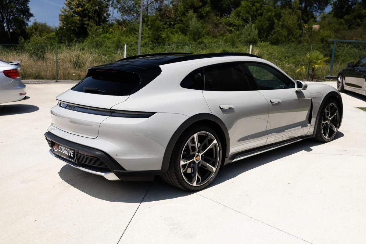 porsche-taycan-2022-eletrico-0cc