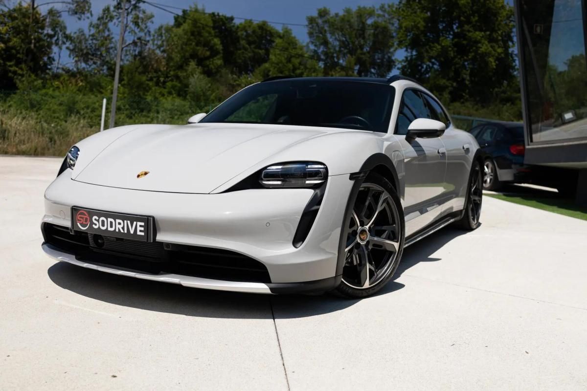 porsche-taycan-2022-eletrico-0cc