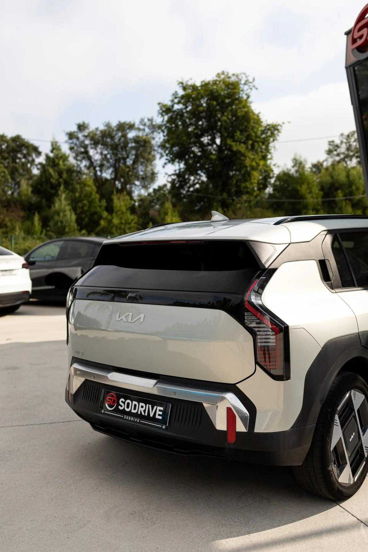 kia-ev3-2025-eletrico-0cc