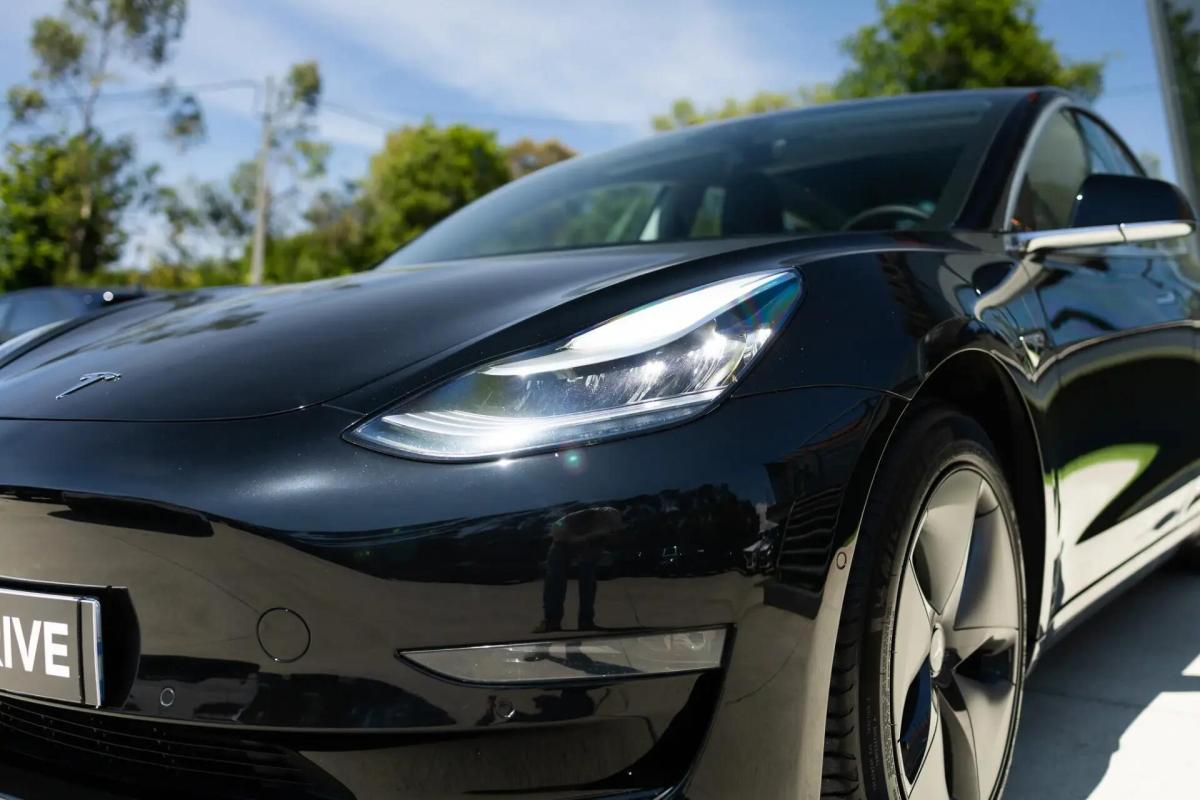 tesla-model-3-2020-eletrico-0cc