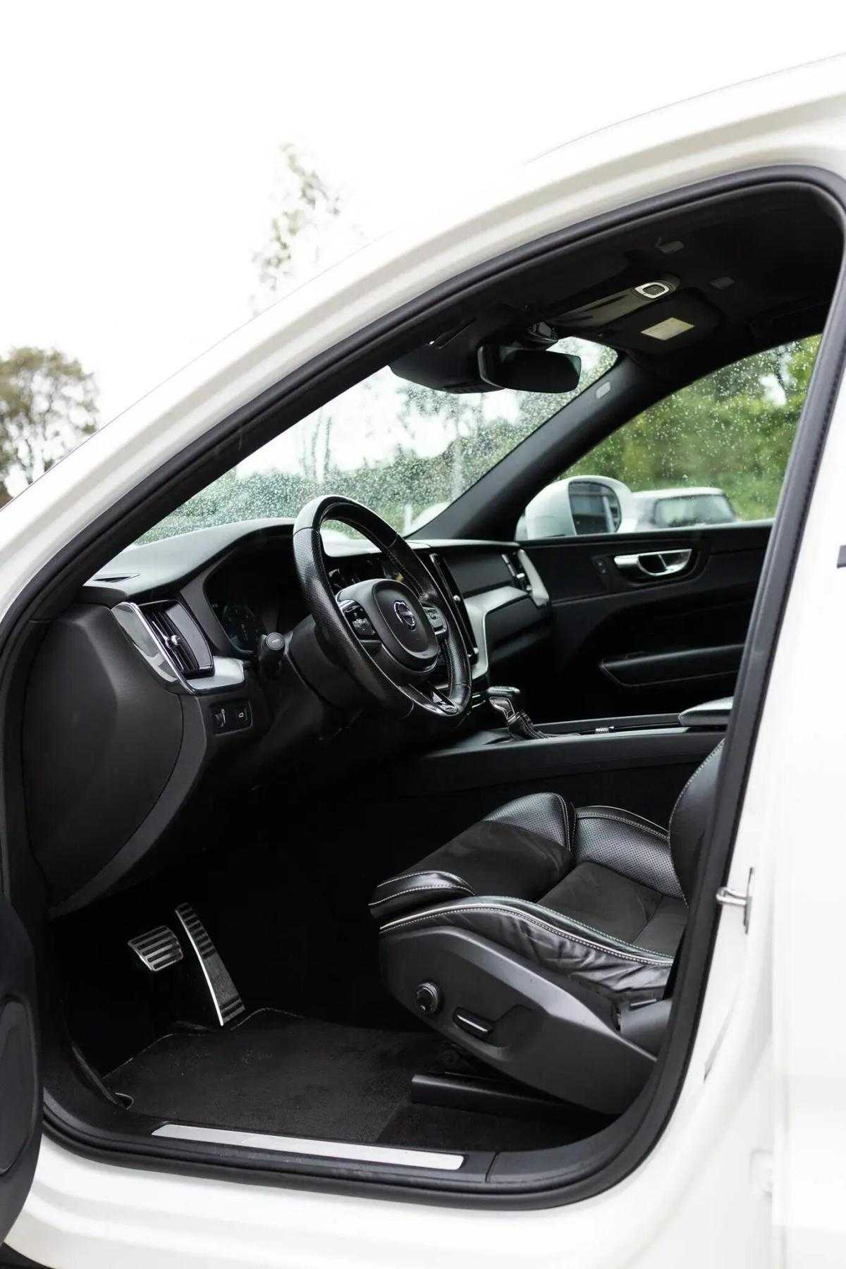 volvo-xc60-2019-diesel-1969cc