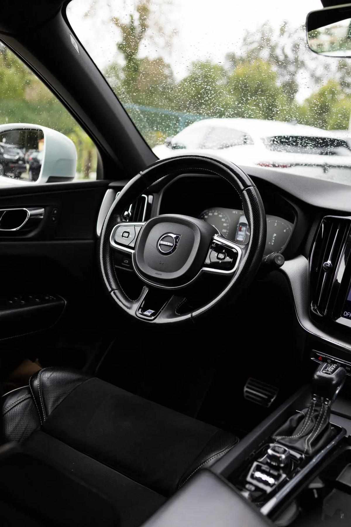 volvo-xc60-2019-diesel-1969cc