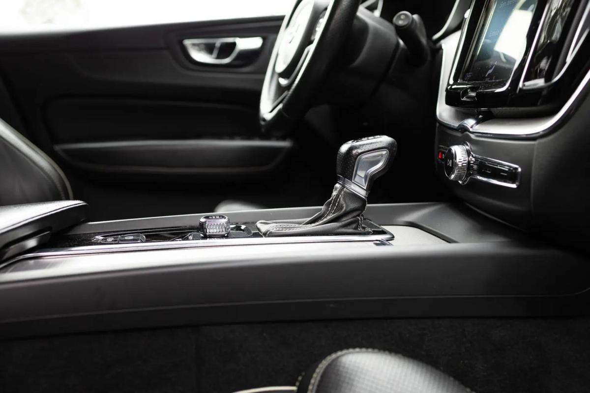 volvo-xc60-2019-diesel-1969cc