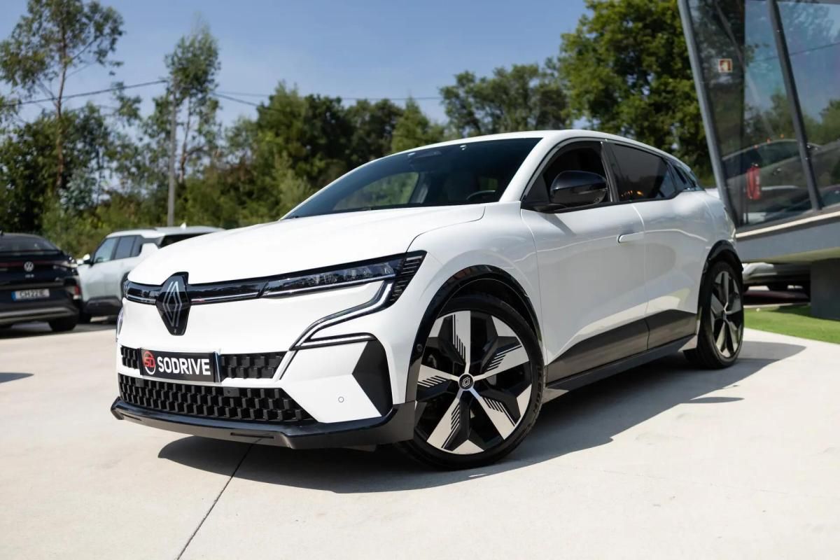 renault-megane-e-tech-2021-eletrico-0cc