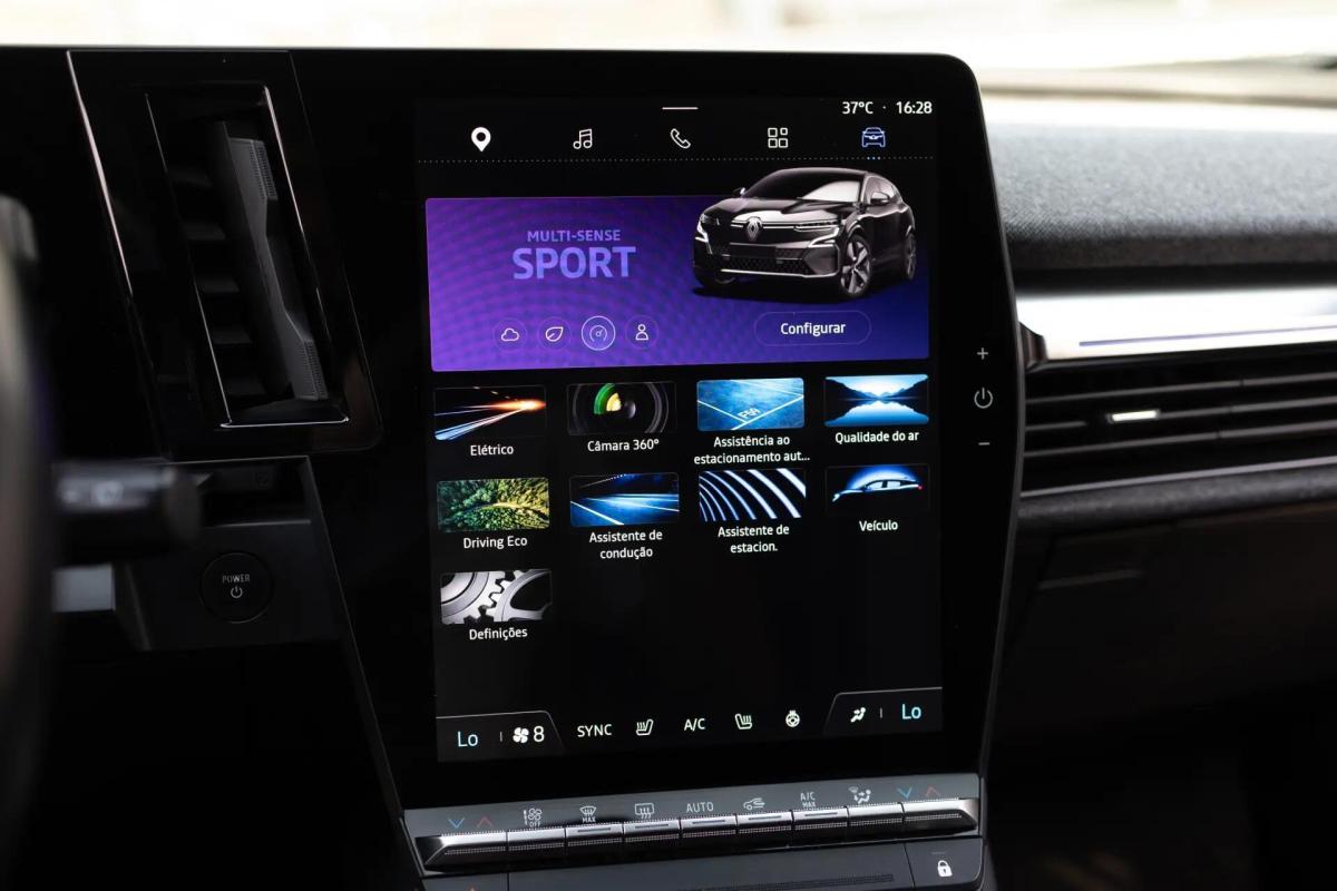 renault-megane-e-tech-2021-eletrico-0cc