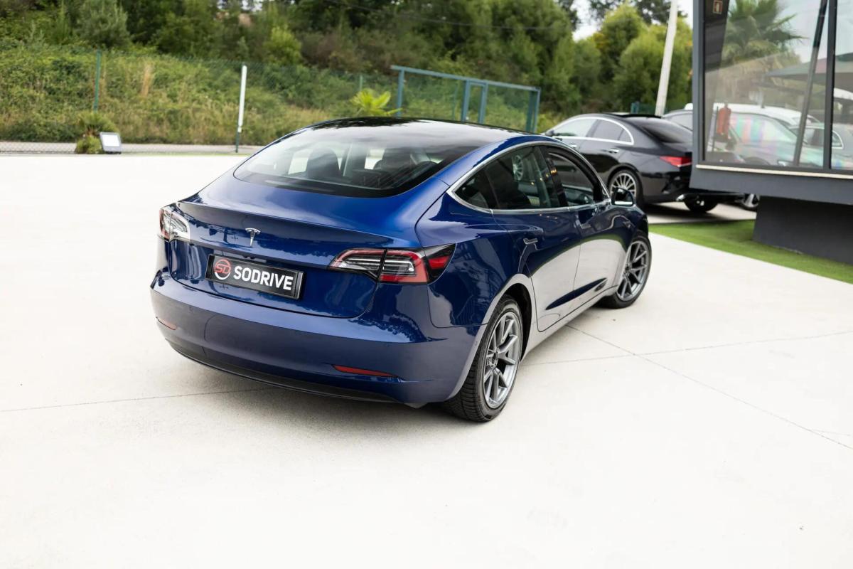 tesla-model-3-2019-eletrico-0cc