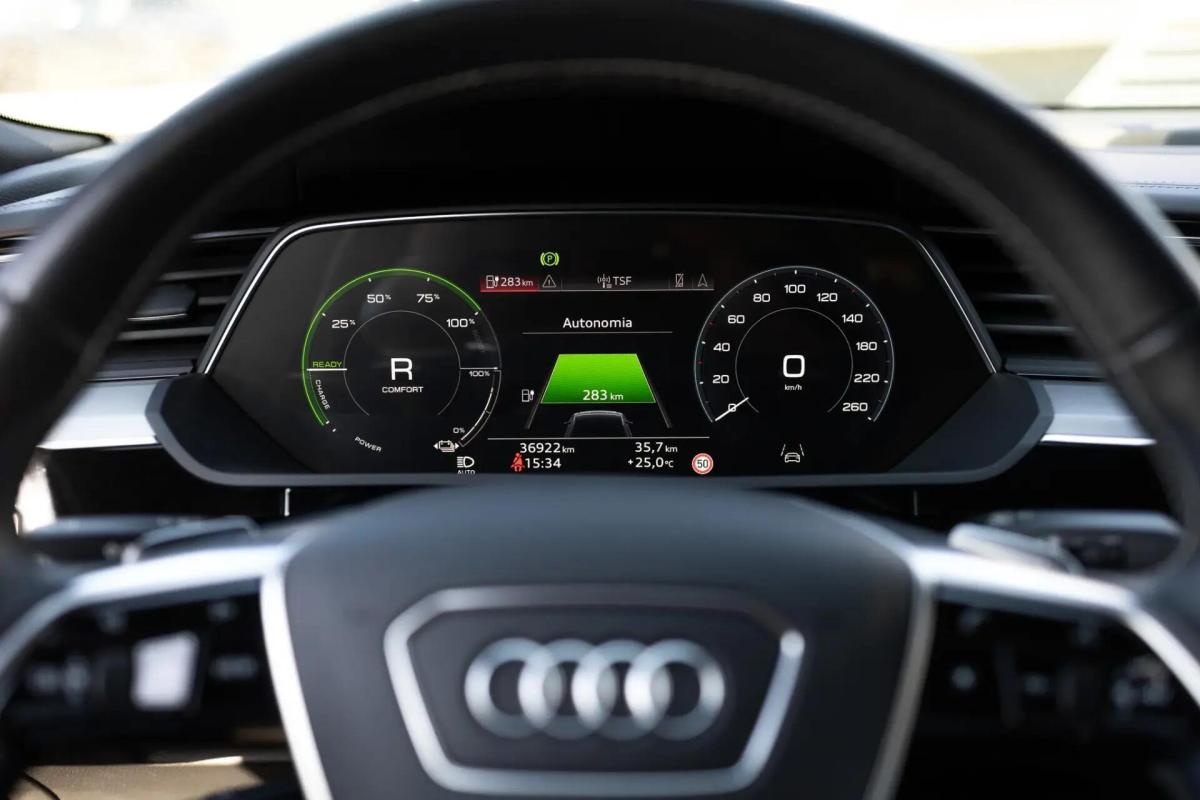 audi-e-tron-2021-eletrico-0cc