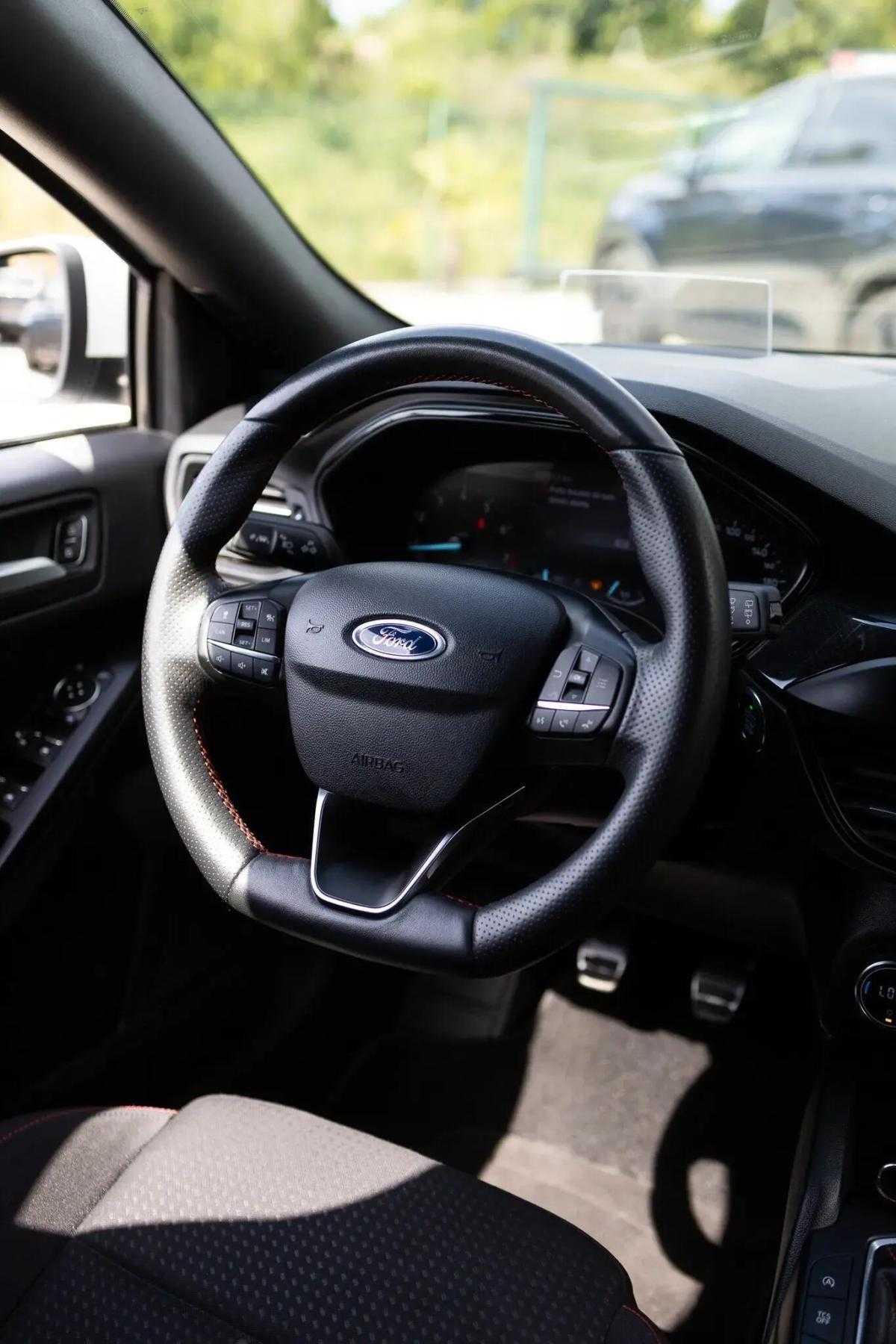 ford-focus-2019-gasolina-999cc