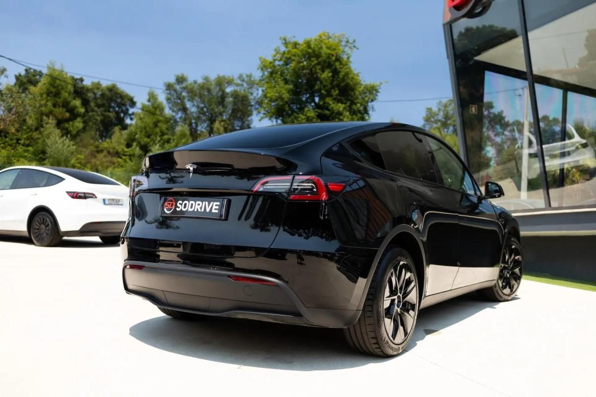 tesla-model-y-2024-eletrico-0cc