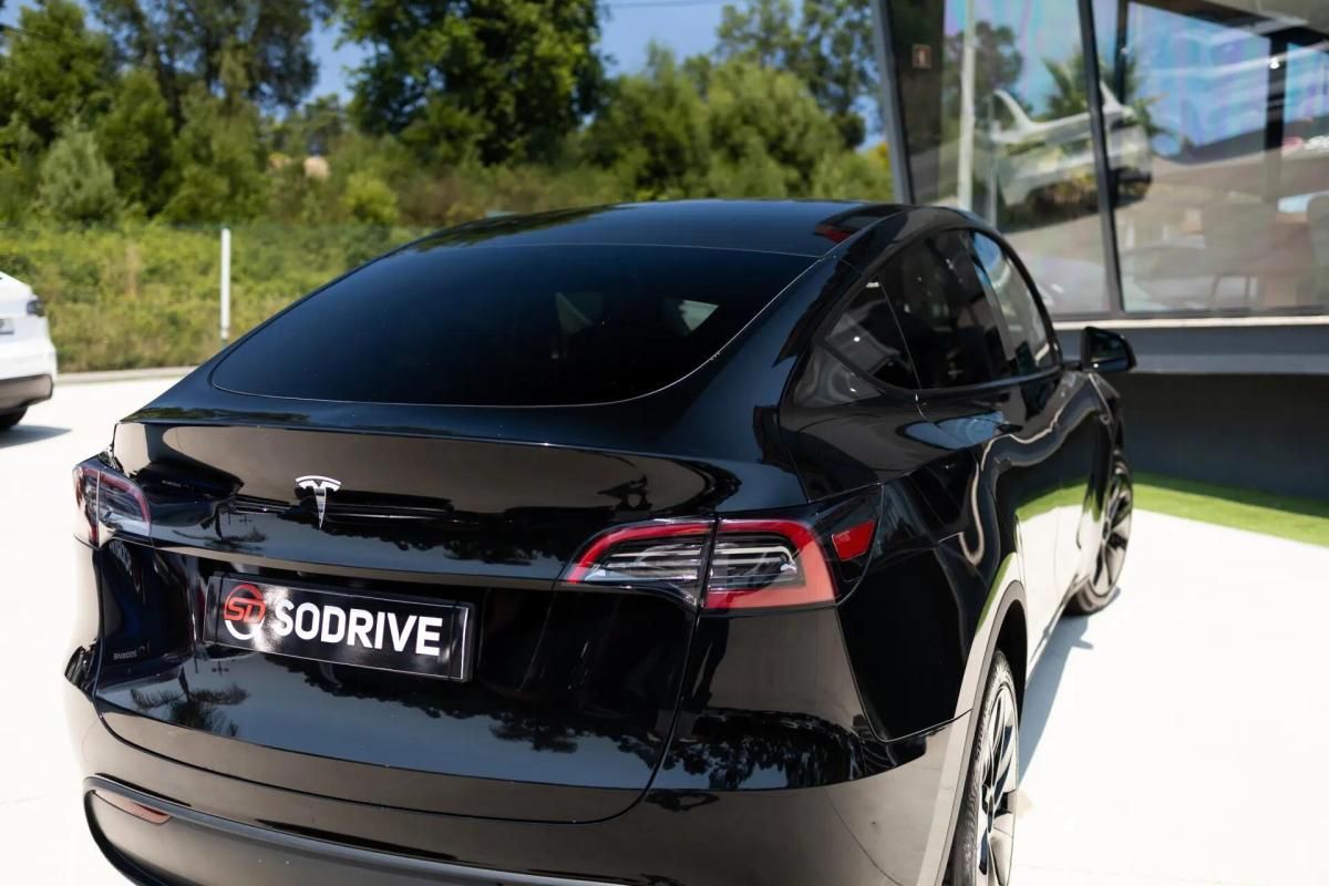 tesla-model-y-2024-eletrico-0cc