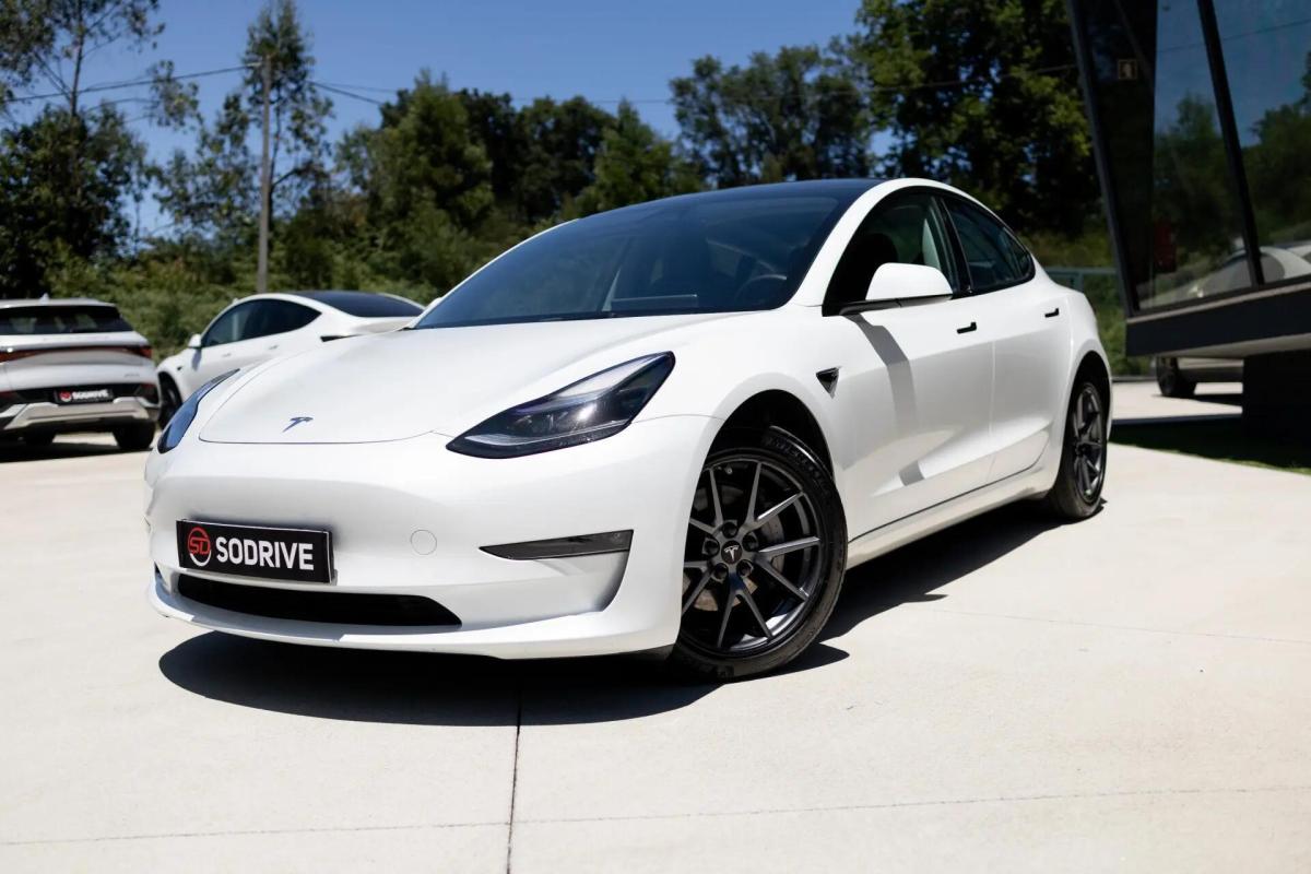tesla-model-3-2023-eletrico-0cc