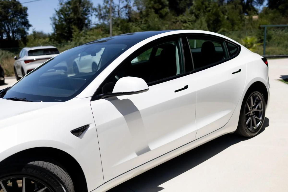 tesla-model-3-2023-eletrico-0cc